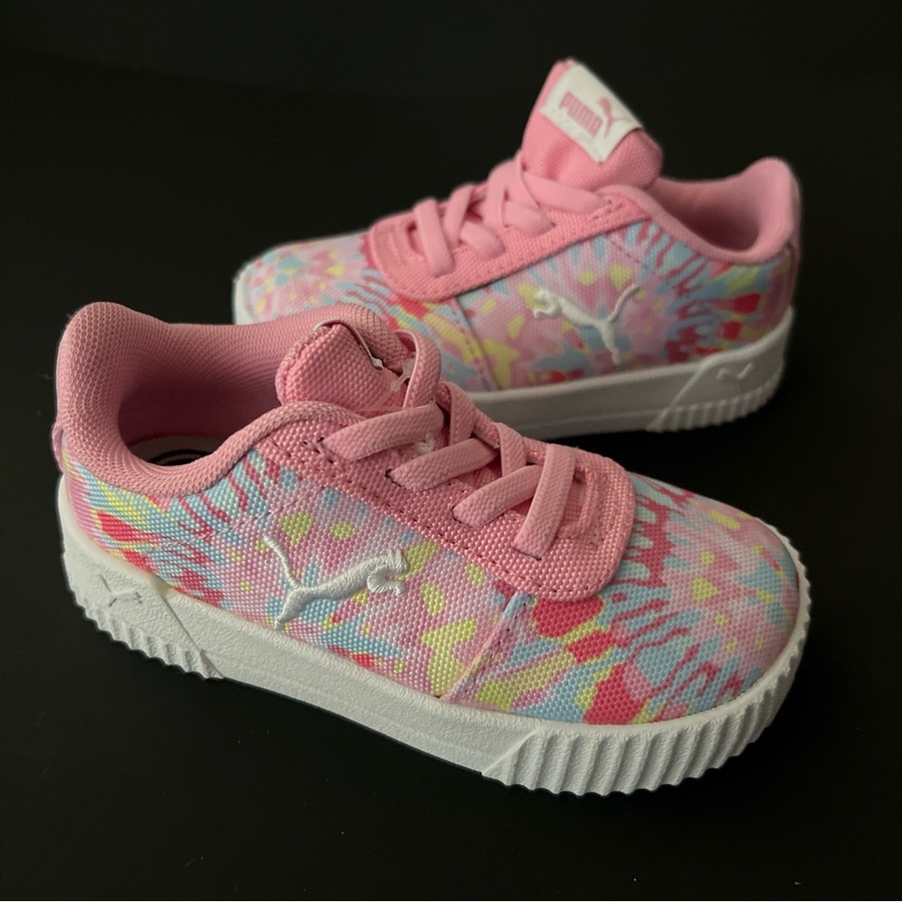Baby shoes Size 7 PINK PUMA